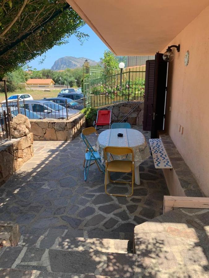 Appartamenti Le Primule Golfo Aranci Extérieur photo